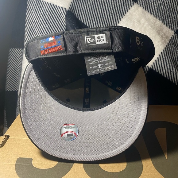 Men's Tampa Bay Rays New Era Black Primary Logo Basic 59FIFTY Fitted Hat! - Picture 2 of 2